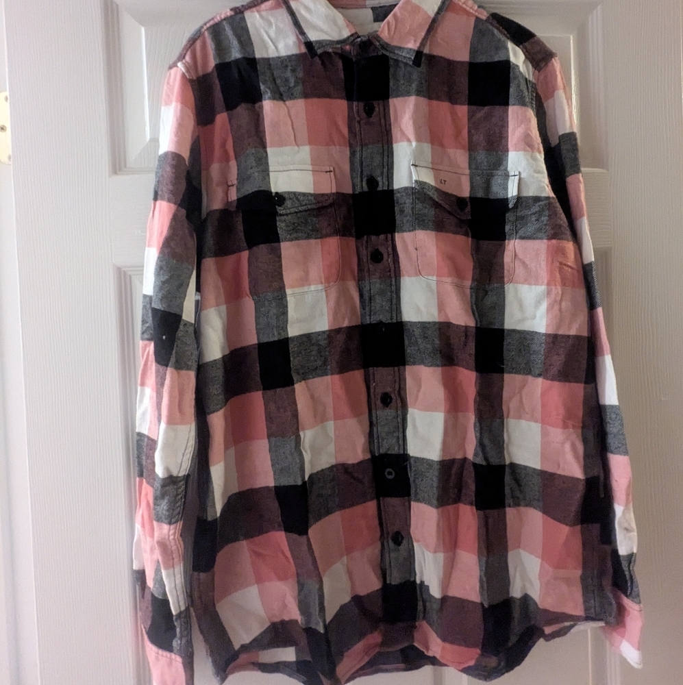 SOLDMen's Pink and Black Flannel